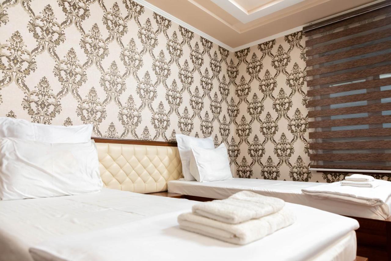 Rohat Hotel Kokand Kültér fotó
